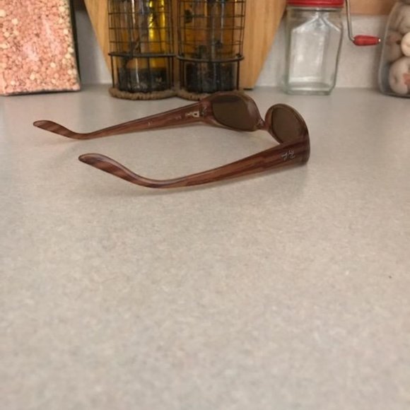 Ray Ban sunglasses - Picture 10 of 13